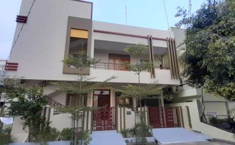 3BHK House For Rent at Pyda Vari Street, Nagamalli Thota Junction, Kakinada