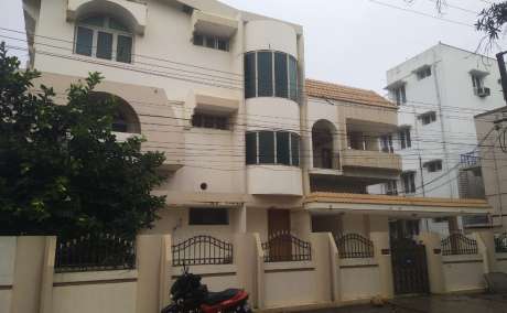 G +2 Commercial Building Space For Rent at Main Road, Ashok Nagar, Kakinada.