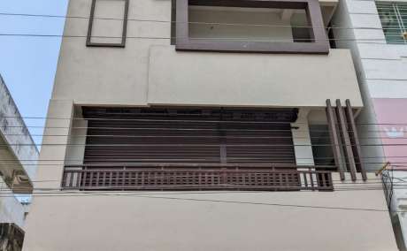 Commercial Space For Rent at Tilak Street, Kakinada.