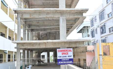 G+3 Commercial Building for Rent at Temple Street, Rajaji Street, Kakinada